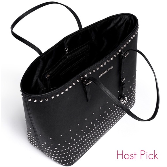 Michael Kors Handbags - 🎉Host Pick🎉Michael Kors Jet Set Travel Stud Tote